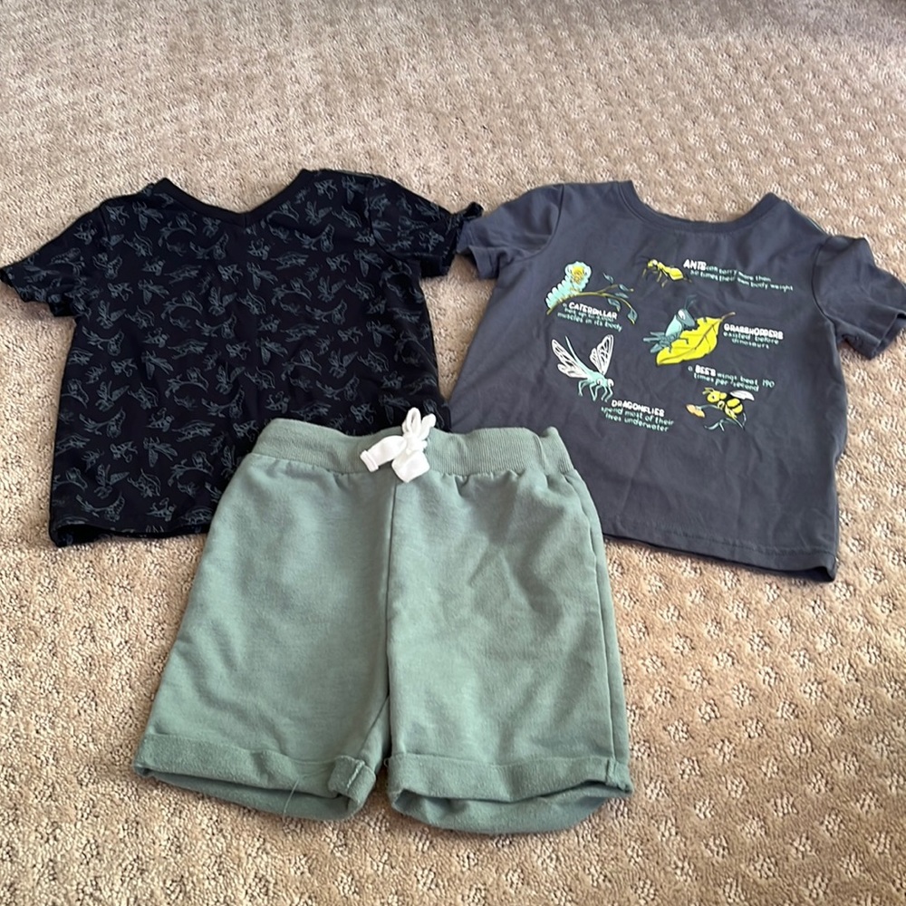 3pc Set of Tommy Bahama’s Boys outfit